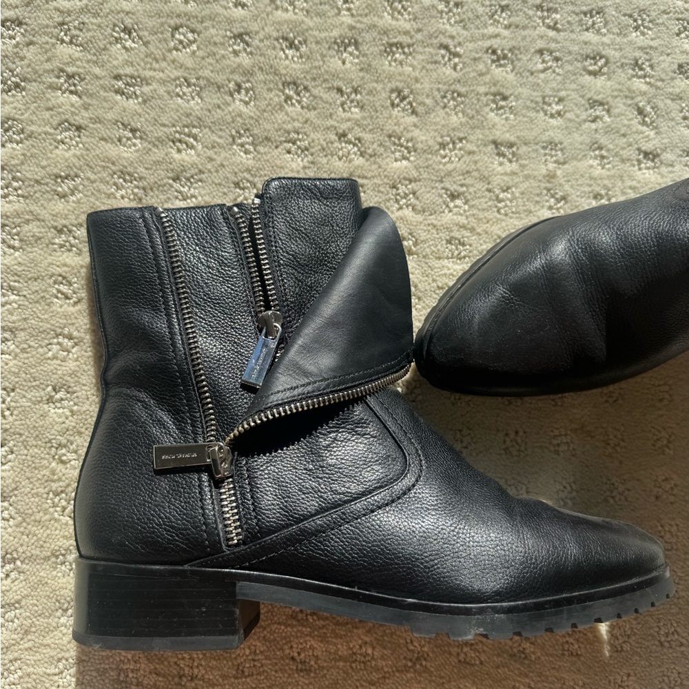 Michael Kors leather Zippered Black Ankle Booties